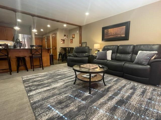 Penthouse Mountain Haven With Community Spa Room كيلوغ المظهر الخارجي الصورة